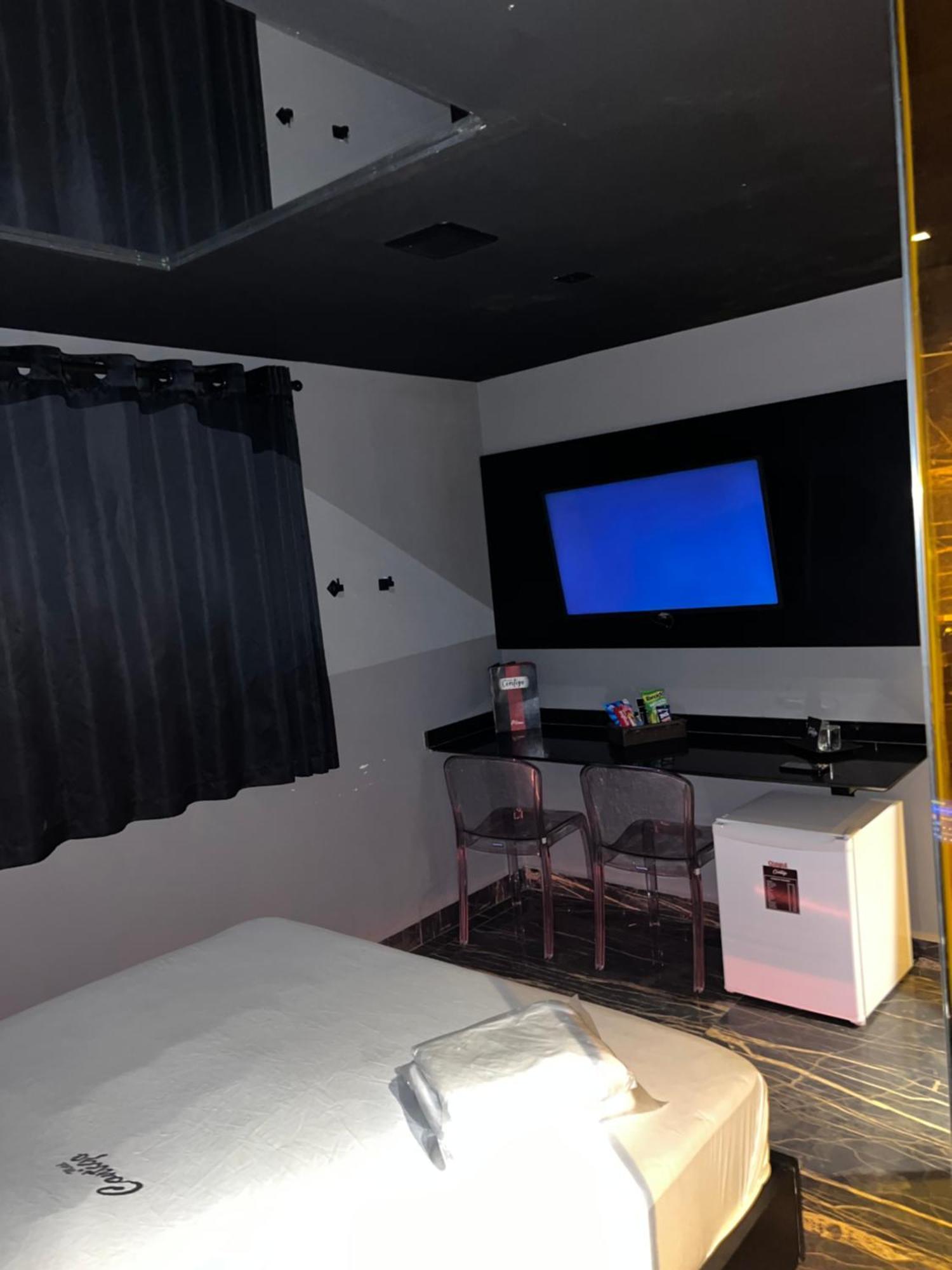 Motel Contigo Guarulhos Exteriör bild